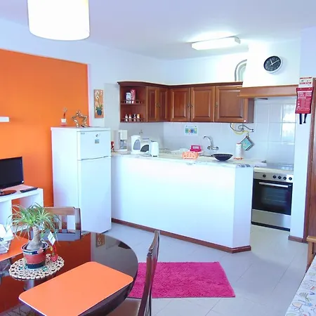 Low Cost Peniche